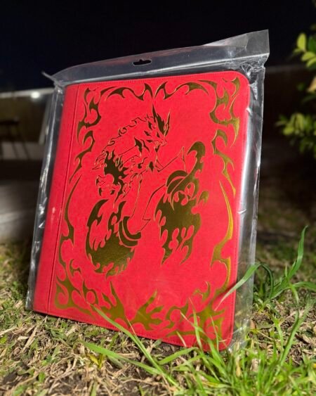 BINDER TOP LOADER BLAZIKEN SLEEVE CHIEF