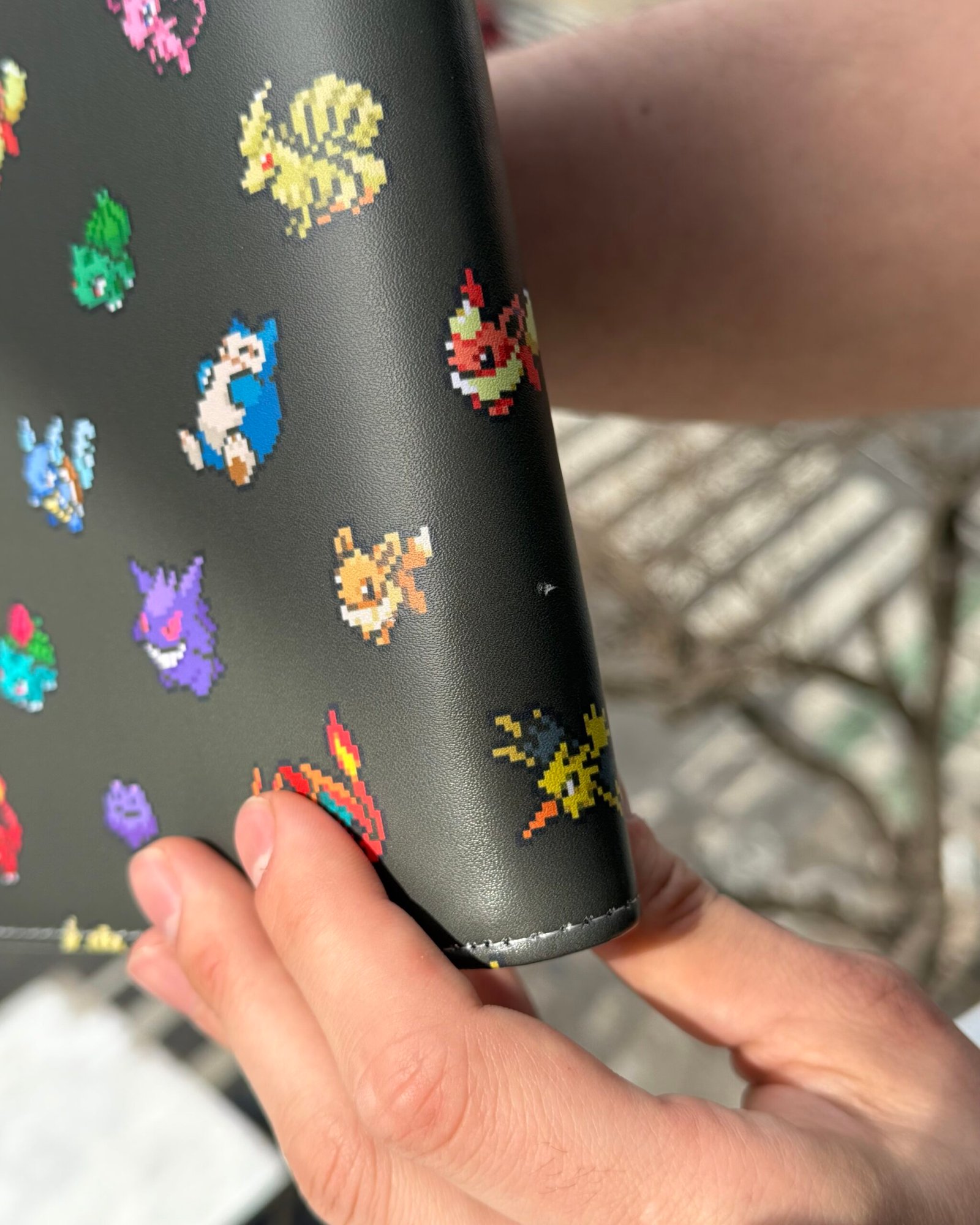 BINDER PIXEL POKEMON CENTER con pequeño detalle - Imagen 2